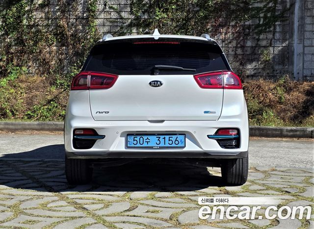 Kia Niro 2019 — photo 4