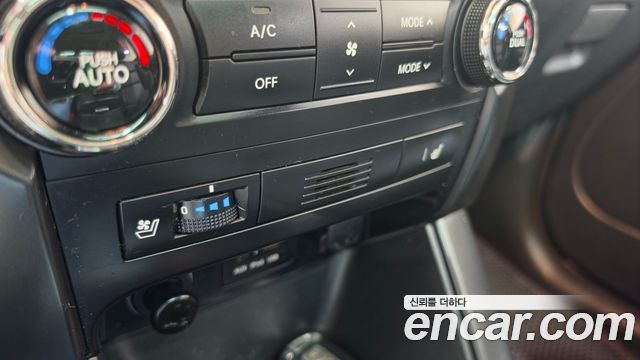 Kia Sorento 2012 — photo 16