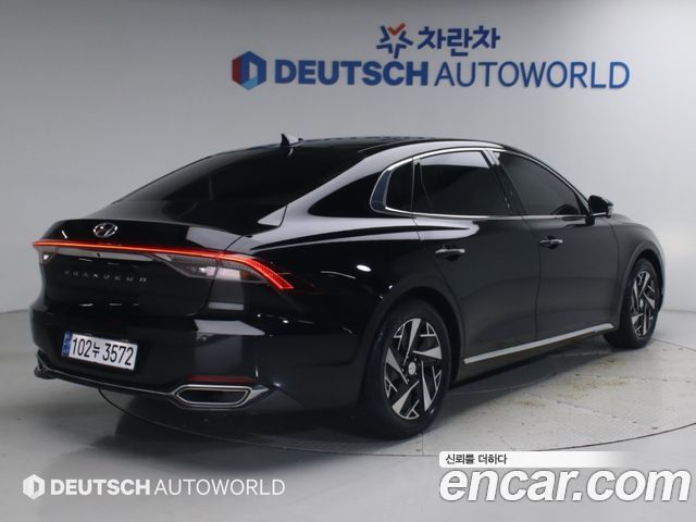 Hyundai Grandeur 2023 — photo 2
