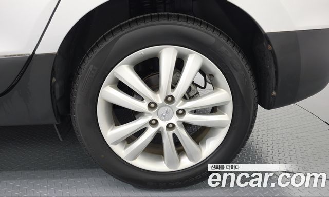 Hyundai Tucson 2012 — photo 7