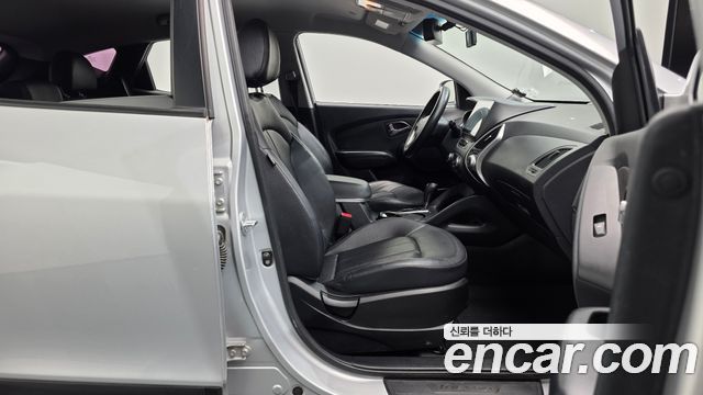 Hyundai Tucson 2012 — photo 16