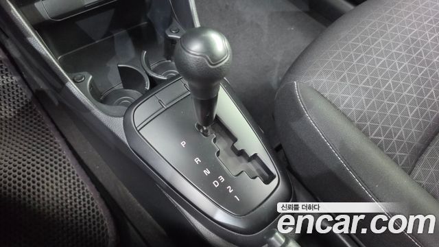 Kia morning 2023 — photo 12