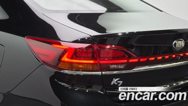 Kia K7 2020 — photo 9
