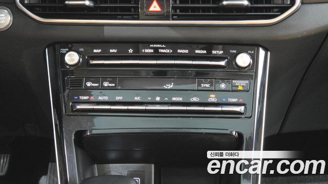 Kia K7 2020 — photo 27