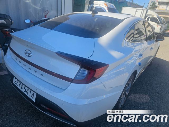 Hyundai Sonata 2022 — photo 3