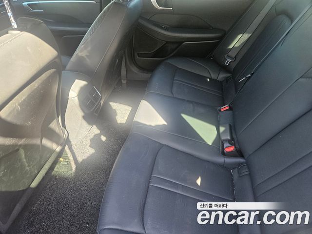 Hyundai Sonata 2022 — photo 11