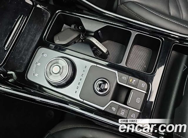 Kia Sorento 2024 — photo 8