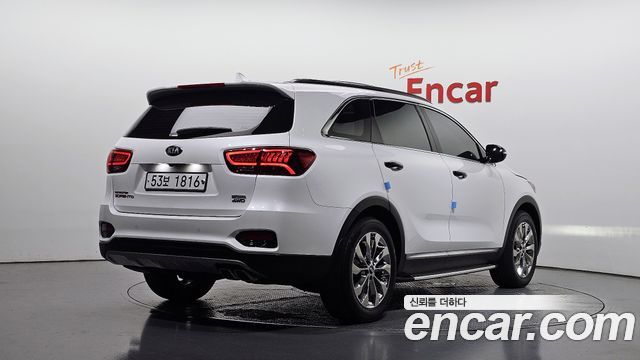 Kia Sorento 2019 — photo 2