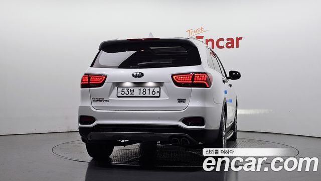 Kia Sorento 2019 — photo 4