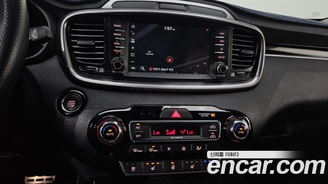 Kia Sorento 2019 — photo 19