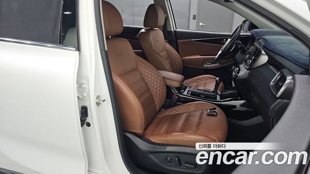 Kia Sorento 2019 — photo 16