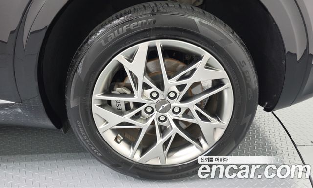 Genesis GV70 2023 — photo 7