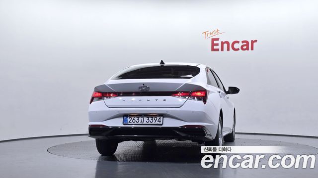 Hyundai AVANTE 2022 — photo 4