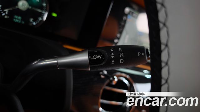 Rolls-Royce Ghost 2024 — photo 12