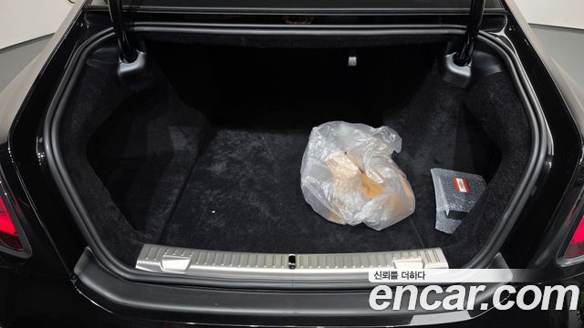 Rolls-Royce Ghost 2024 — photo 21