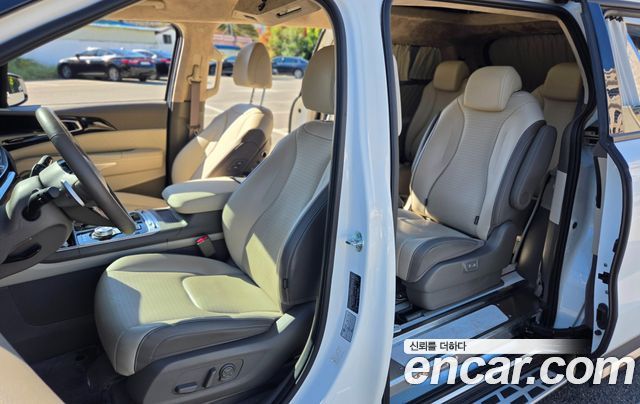 Kia Canival 2024 — photo 12