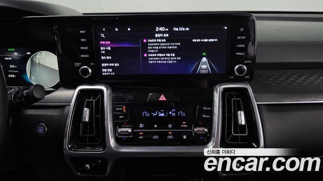 Kia Sorento 2022 — photo 12