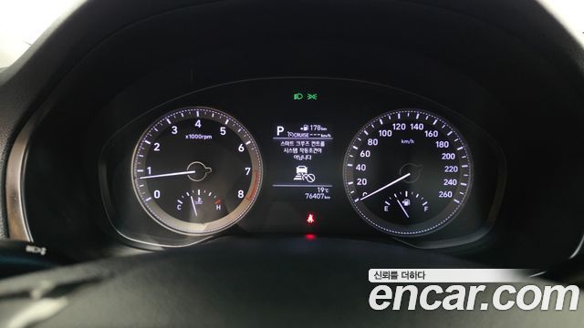 Hyundai Grandeur 2019 — photo 11