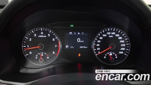 Kia K7 2018 — photo 11