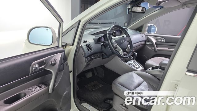 KG Mobility KORANDO 2015 — photo 10