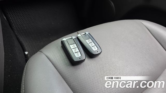 KG Mobility KORANDO 2015 — photo 16