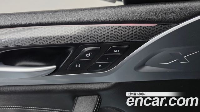 BMW X4 2022 — photo 29