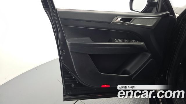 KG Mobility Rexton 2019 — photo 14