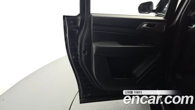 KG Mobility Rexton 2019 — photo 15