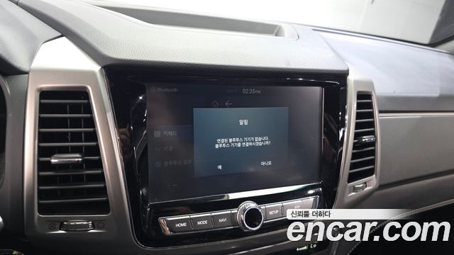 KG Mobility Rexton 2019 — photo 32