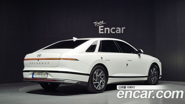Hyundai Grandeur 2023 — photo 2