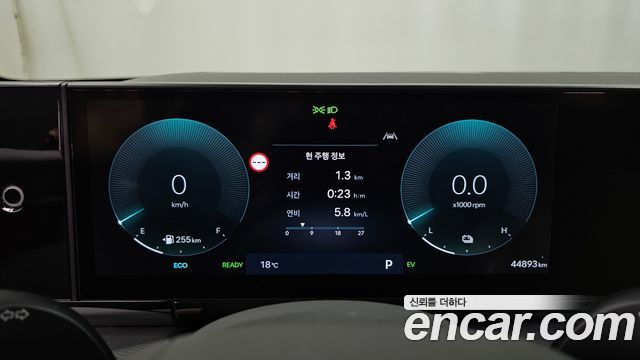 Hyundai Grandeur 2023 — photo 11