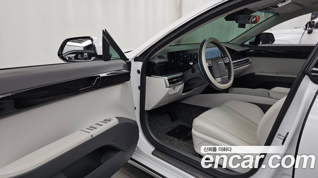 Hyundai Grandeur 2023 — photo 13