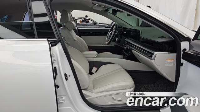 Hyundai Grandeur 2023 — photo 17