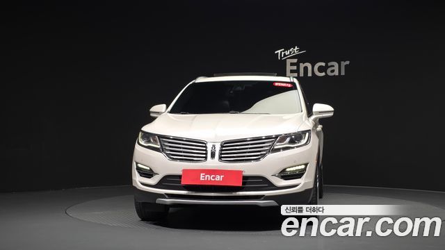 Lincoln MKC 2017 — photo 3