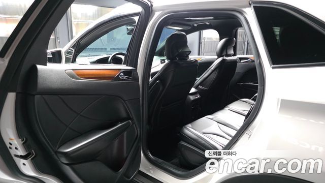 Lincoln MKC 2017 — photo 16