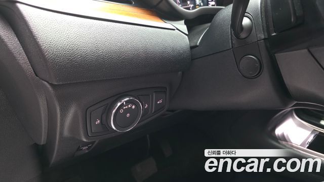Lincoln MKC 2017 — photo 27