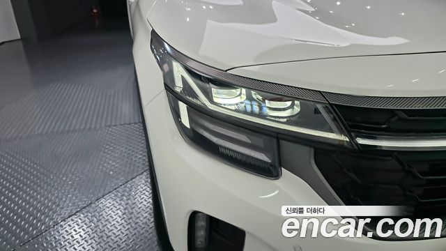 Kia Seltos 2025 — photo 8