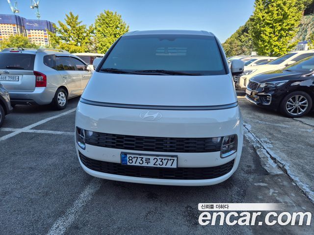 Hyundai Staria 2026 — photo 1