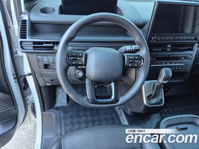 Hyundai Staria 2026 — photo 7