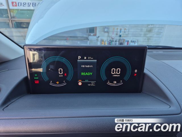 Hyundai Staria 2026 — photo 8