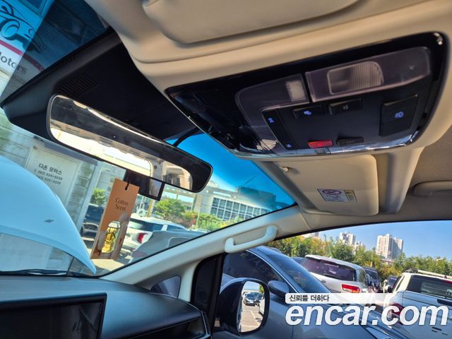 Hyundai Staria 2026 — photo 11