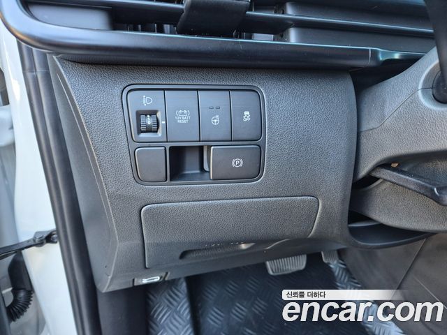 Hyundai Staria 2026 — photo 14