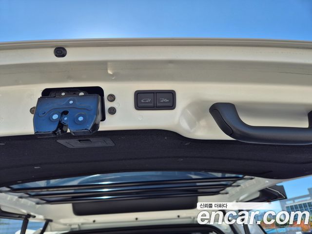 Hyundai Staria 2026 — photo 19