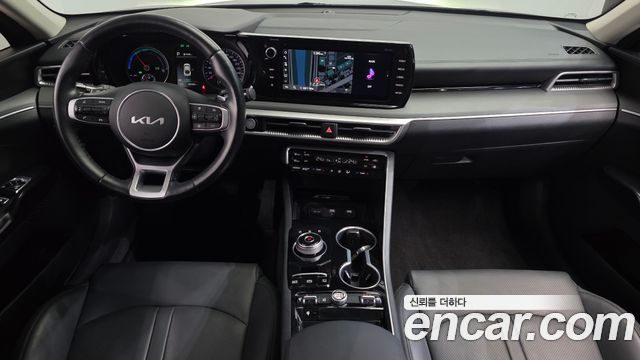 Kia K5 2023 — photo 7