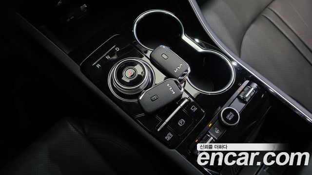 Kia K5 2023 — photo 9