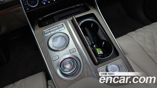 Genesis GV80 2022 — photo 12