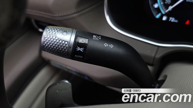 Genesis GV80 2022 — photo 33