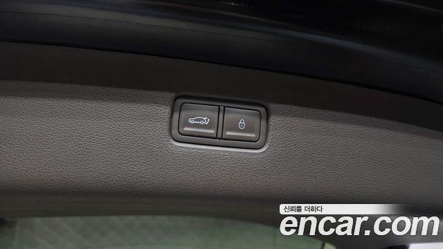 Genesis GV80 2022 — photo 37