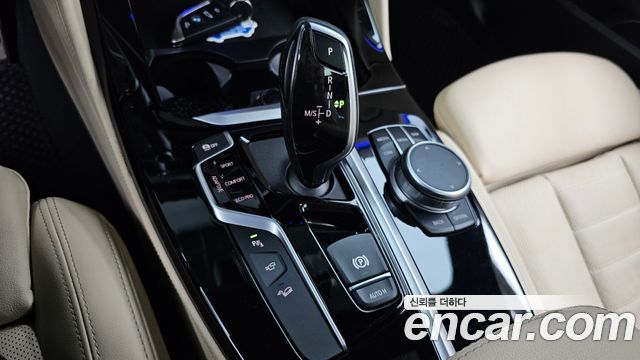 BMW X4 2021 — photo 9