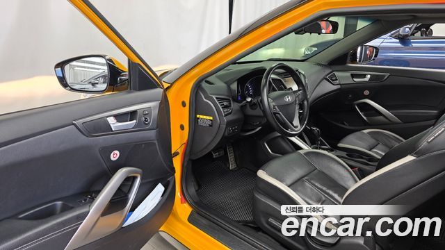 Hyundai Veloster 2014 — photo 13